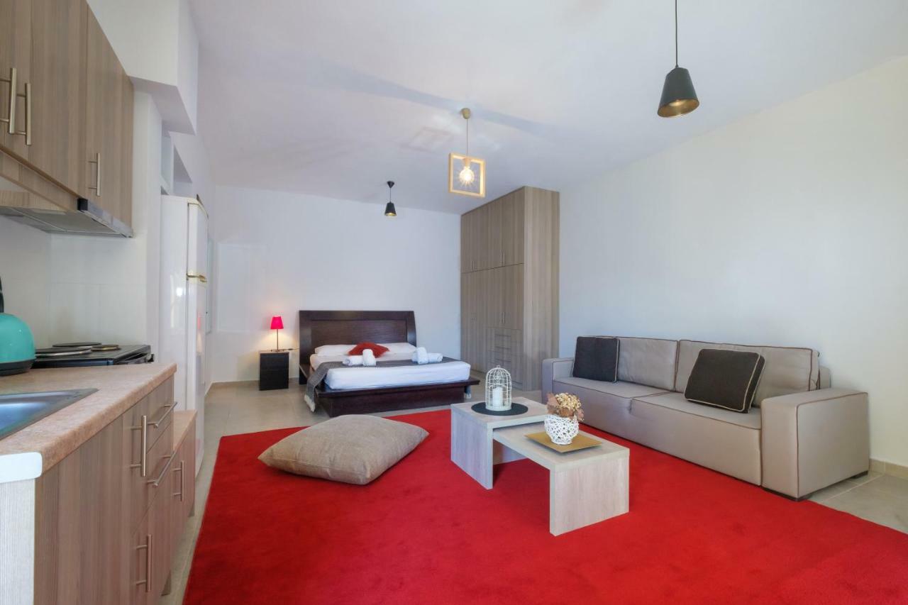 Almyros Aktis garden apartment Kalamata Exteriör bild