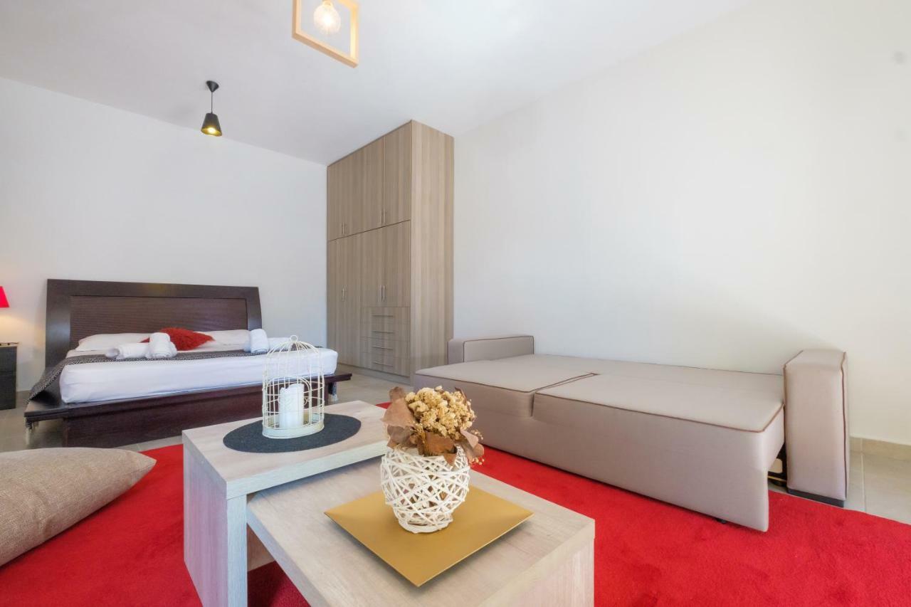 Almyros Aktis garden apartment Kalamata Exteriör bild